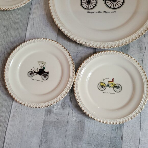 Harker Ware Pottery Made USA Antique Cars Vtg Cake Plate & 6 Dessert Plates - Picture 5 of 8